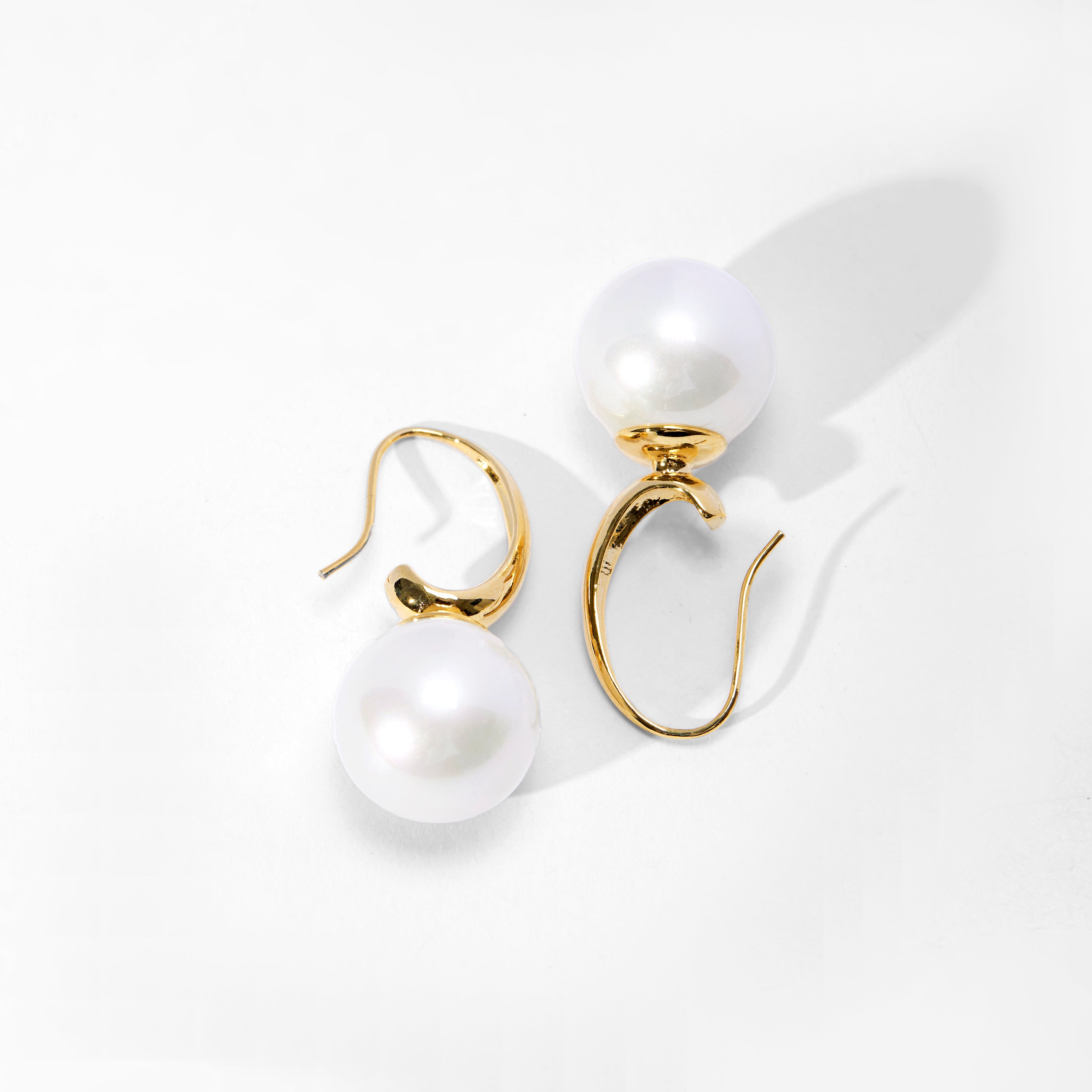 Marita Pearl Earrings S/M/L