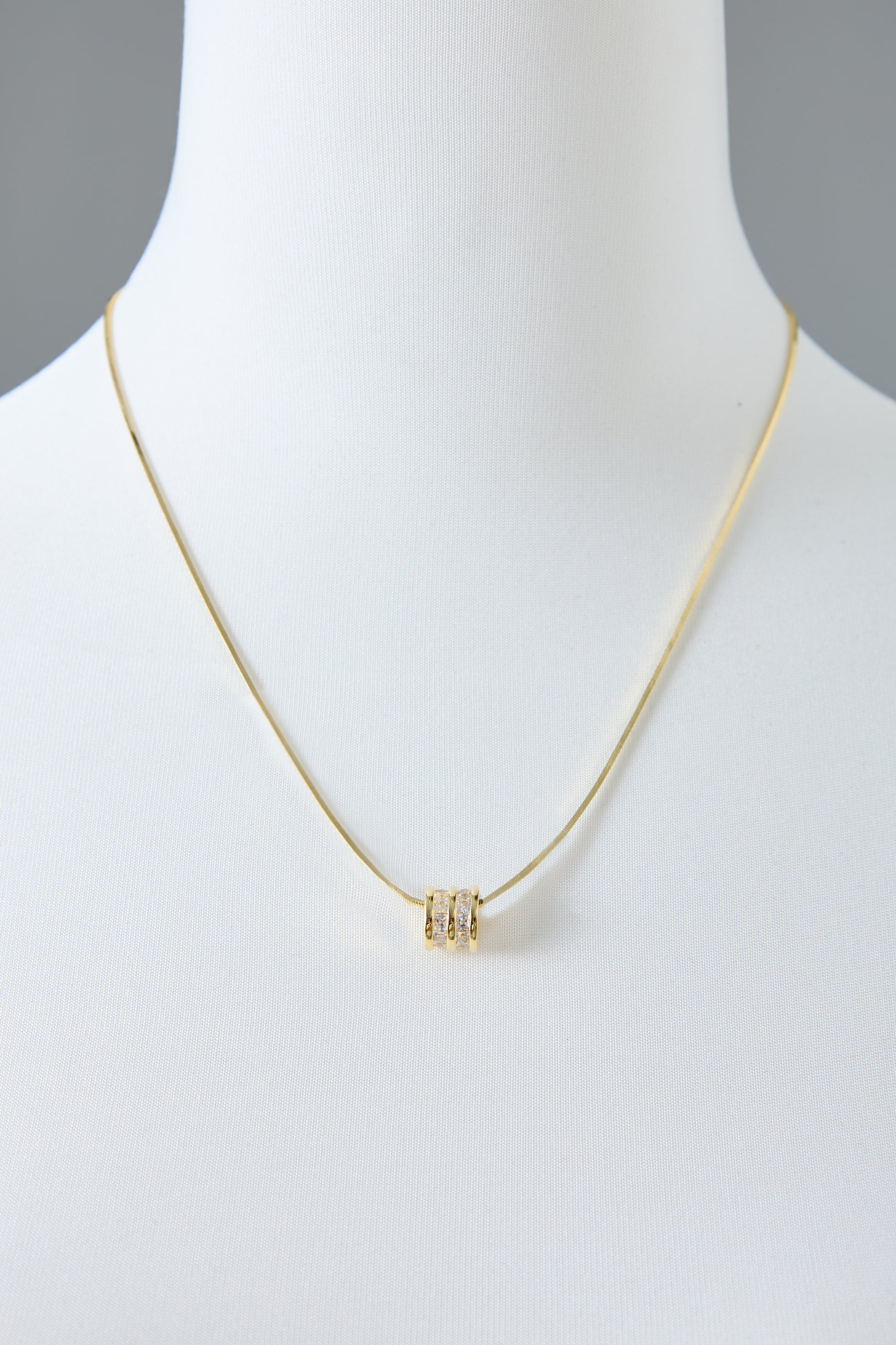 Novalie Halsband Stort