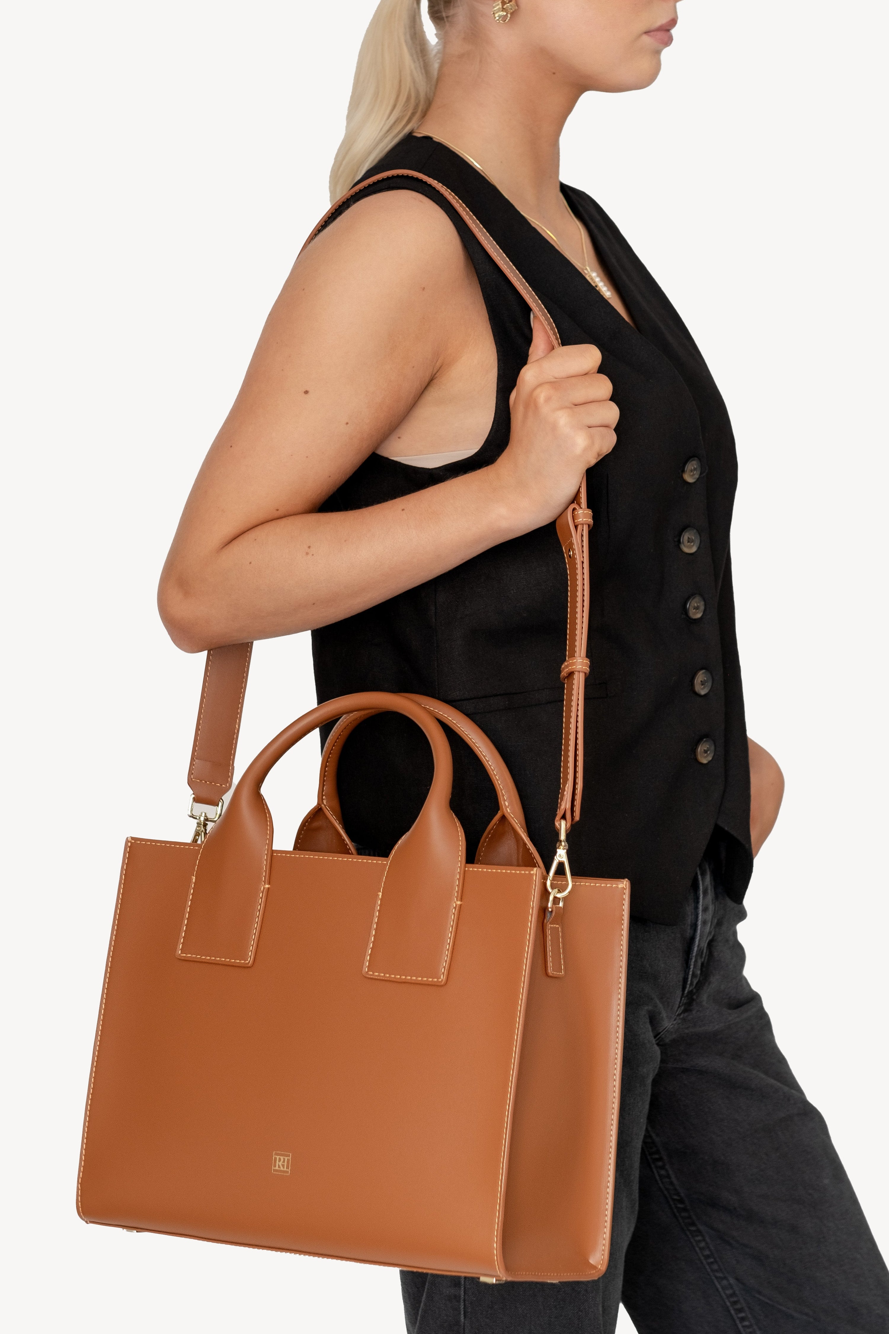 Flora Tote 1st Edition