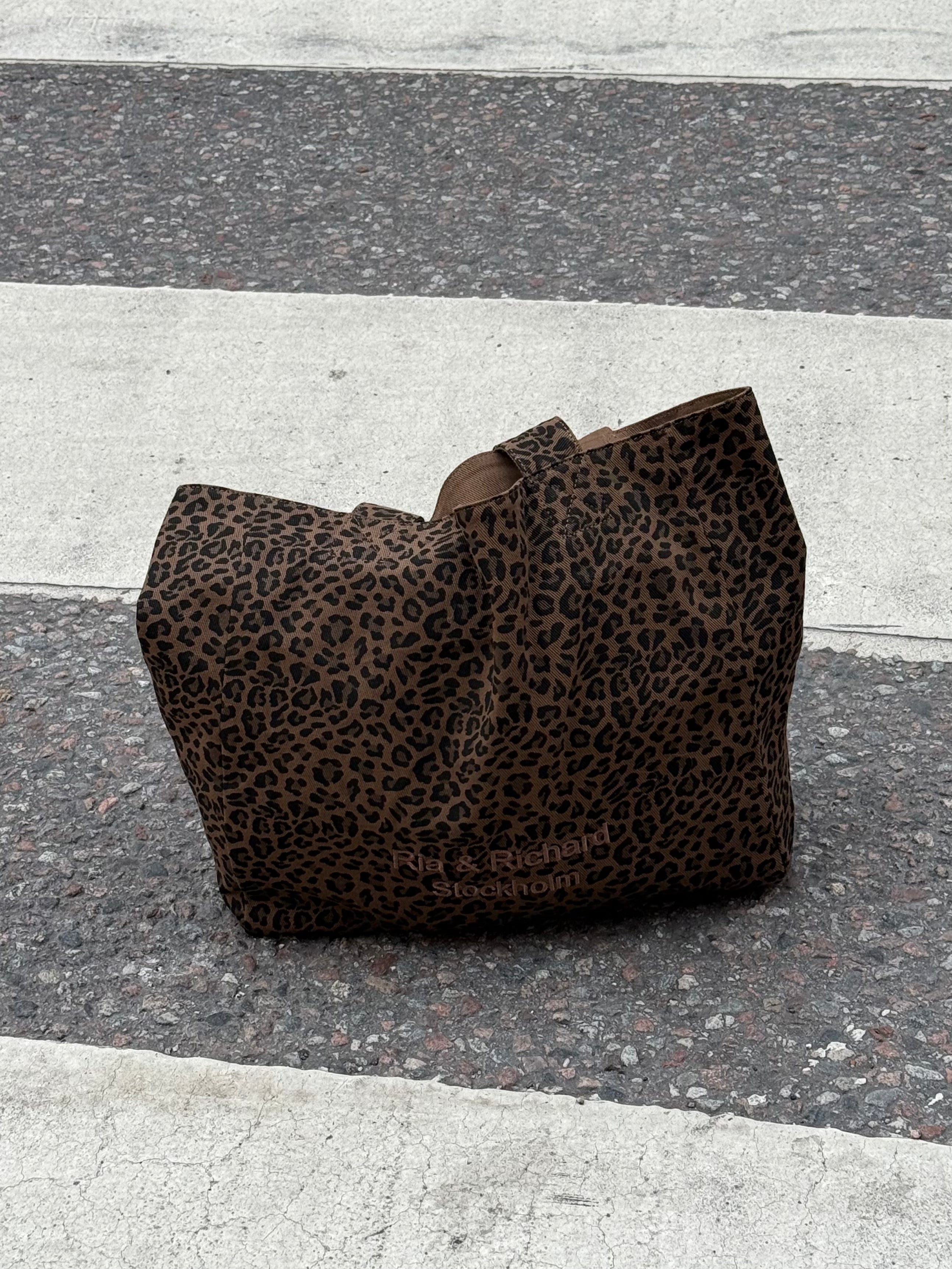 RR Reversible Tote