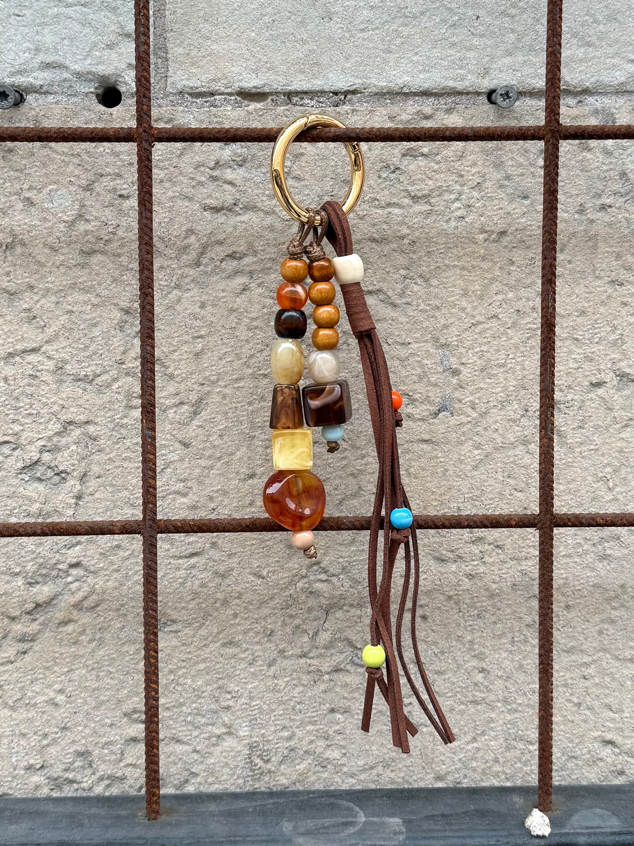 Freja Suede Charm