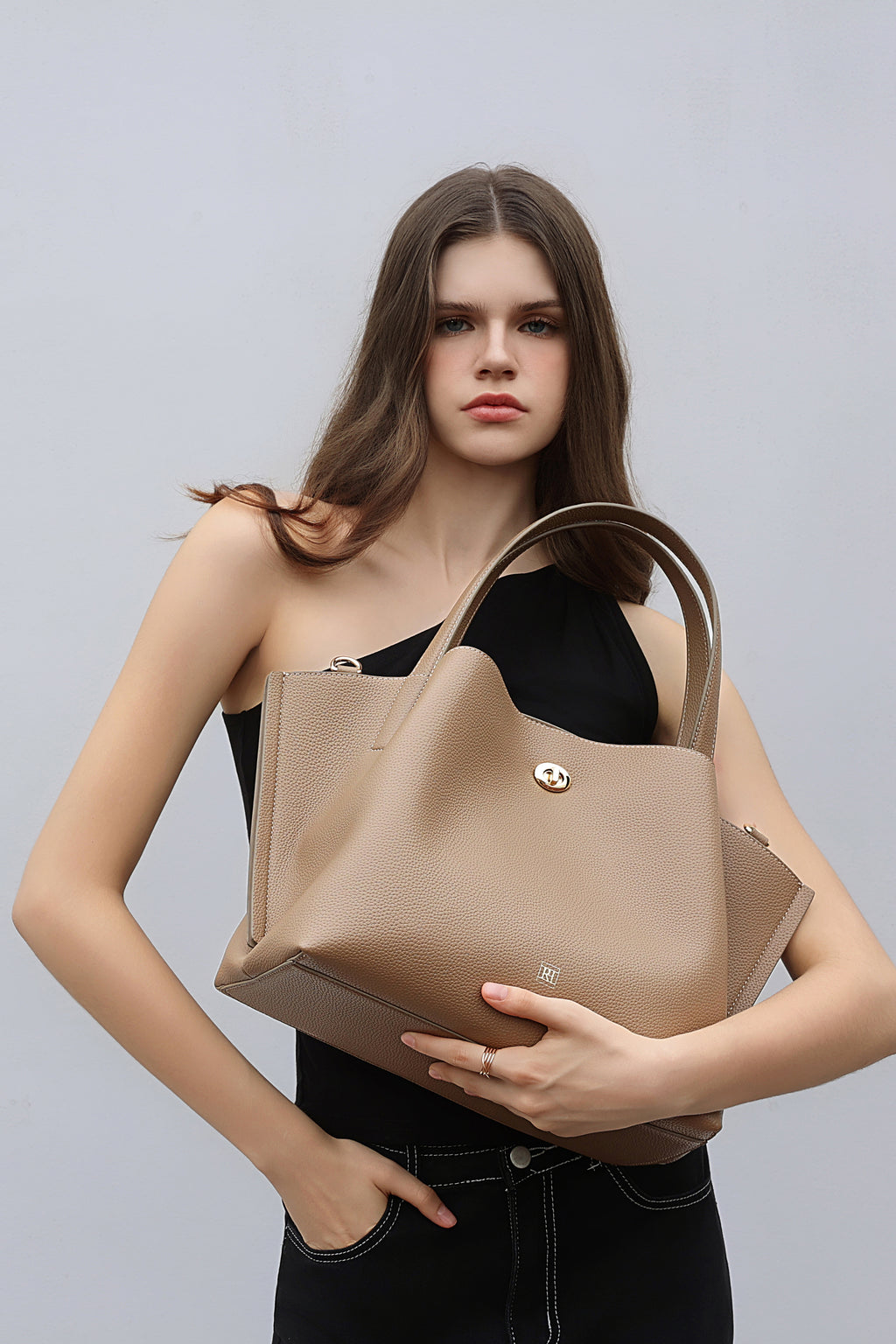 Molly Tote Latte