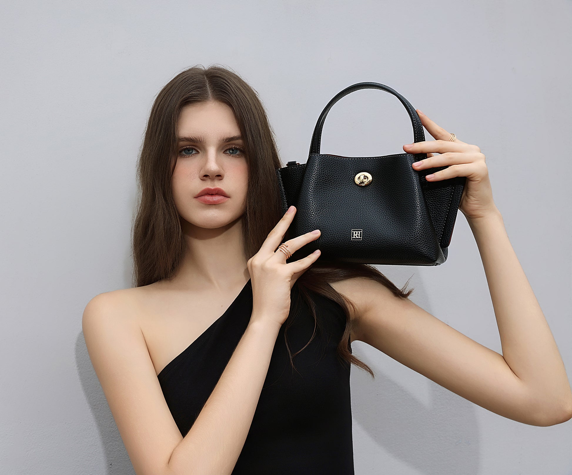 Mini Molly Tote Black